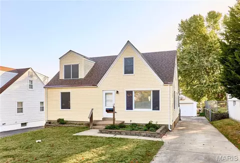 2022 Wismer Ave, Saint Louis, MO 63114