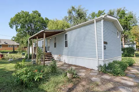 2405 Ohio Ave, Granite City, IL 62040