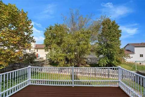 Exterior - 329 Pheasant Point Blvd, O'fallon, MO 63368 photo 3 of 9