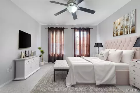 Bedroom - 329 Pheasant Point Blvd, O'fallon, MO 63368 photo 1 of 5