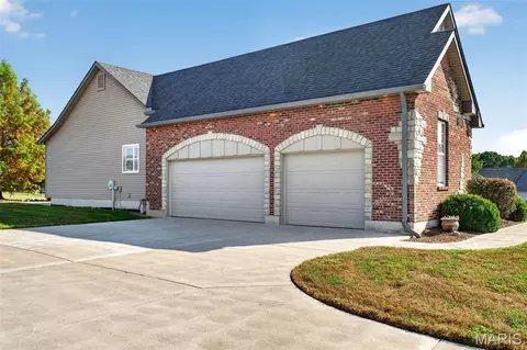 Exterior - 180 Pintail Dr, Old Monroe, MO 63369 photo 4 of 9