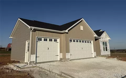 212 Wegener Estates Ct, Troy, MO 63379 photo 3