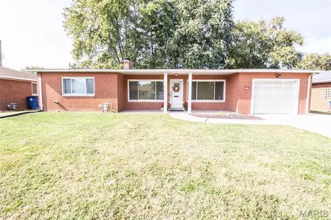 3309 Lydia Ln, Granite City, IL 62040