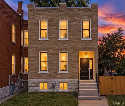 3141 Potomac St, Saint Louis, MO 63118