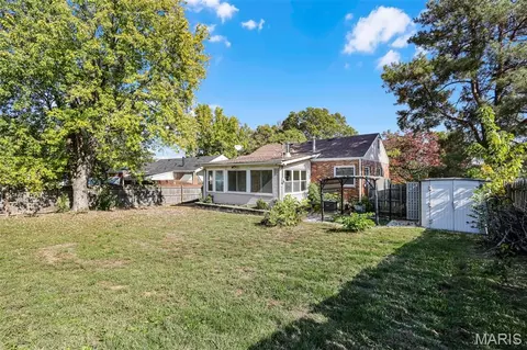 Exterior - 7931 E Yorkshire Dr, Affton, MO 63123 photo 8 of 8