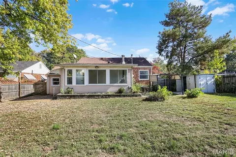 Exterior - 7931 E Yorkshire Dr, Affton, MO 63123 photo 7 of 8