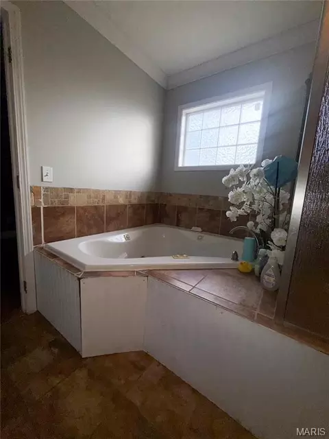 Bath - 403 Michael St, Kennett, MO 63857 photo 2 of 6