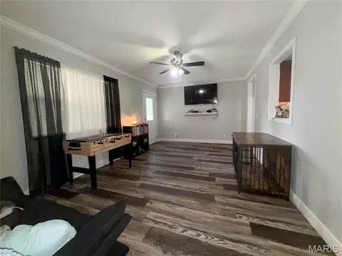 Living - 403 Michael St, Kennett, MO 63857 photo 2 of 2