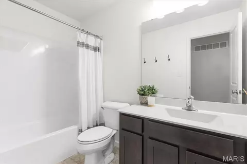 Bath - 1316 Whispering River Ct, O'fallon, MO 63366 photo 2 of 2