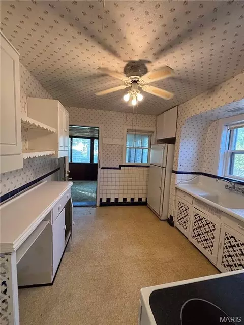 Kitchen - 8525 Philo Ave, Affton, MO 63123 photo 2 of 4