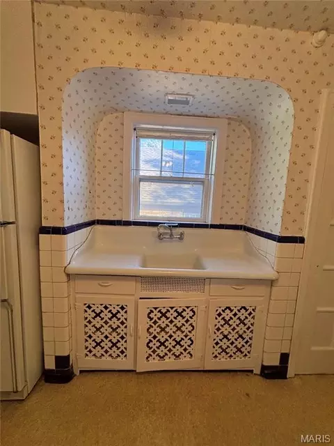 Kitchen - 8525 Philo Ave, Affton, MO 63123 photo 3 of 4