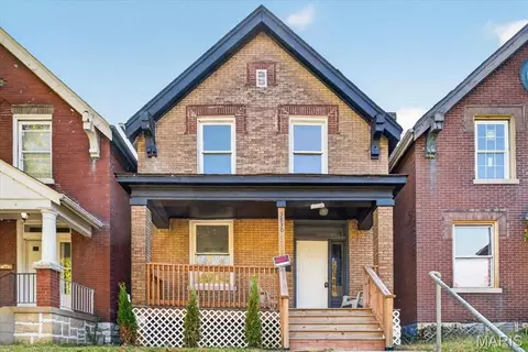 3830 Pennsylvania Ave, Saint Louis, MO 63118