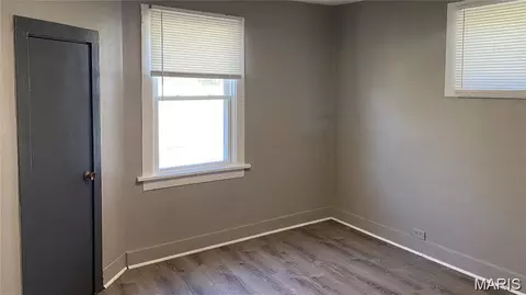 826 Marvin Ave, Ferguson, MO 63135 photo 5
