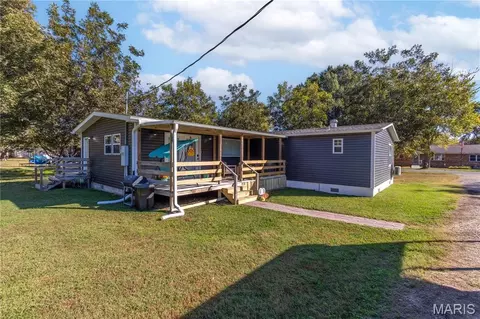 Exterior - 112 Mccormick St, Dexter, MO 63841 photo 2 of 7