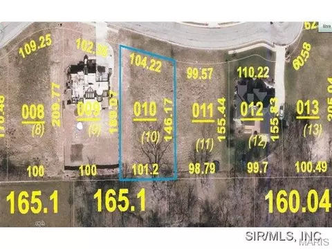 26 Wellesley Pl, Alton, IL 62002