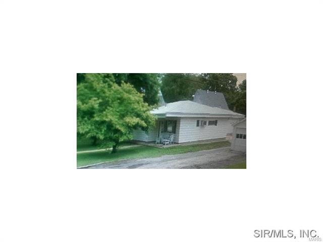 1510 E A St, Belleville, IL 62221 photo 1