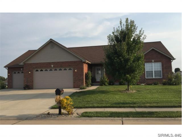 4818 Red Oak Dr, Waterloo, IL 62298 photo 1
