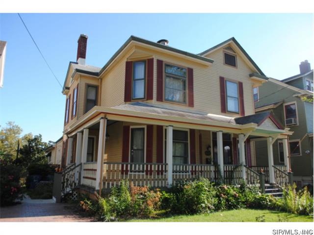 423 Bluff St, Alton, IL 62002 photo 1