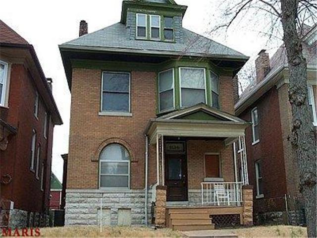 5134 Maple Ave, Saint Louis, MO 63113 photo 1