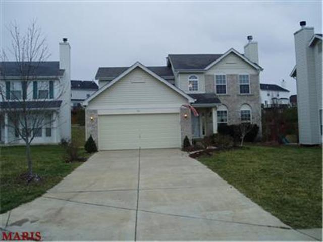 21 Hickory Valley Ct, Ballwin, MO 63011 photo 1