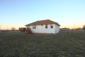 103 Tatum Cir, Willard, MO 65781 photo 3