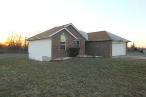 103 Tatum Cir, Willard, MO 65781 photo 2