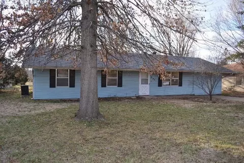 637 S Miller Rd, Springfield, MO 65802 photo 1