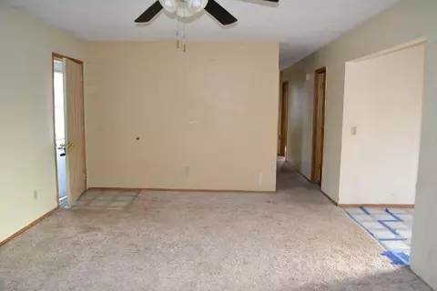 637 S Miller Rd, Springfield, MO 65802 photo 6