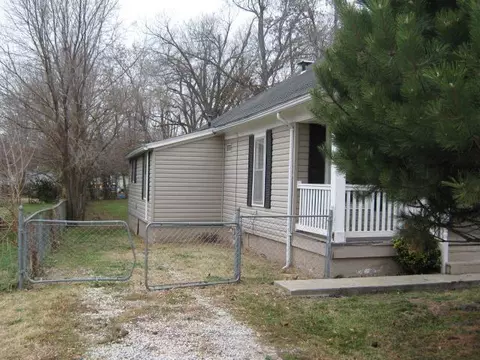 819 S Ferguson Ave, Springfield, MO 65806 photo 3