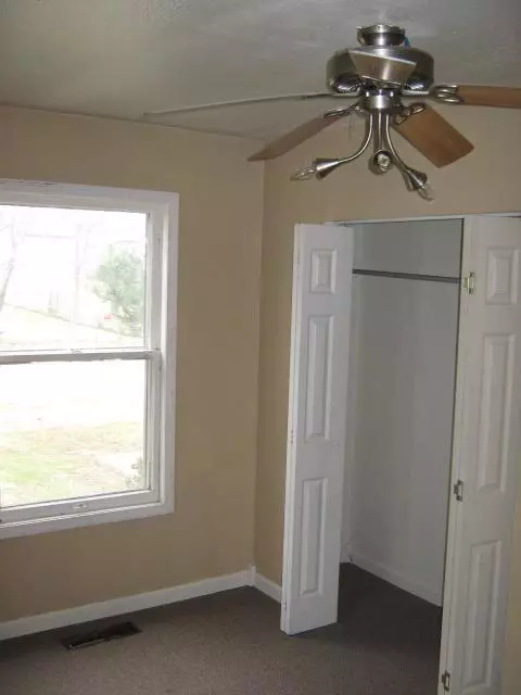 819 S Ferguson Ave, Springfield, MO 65806 photo 15