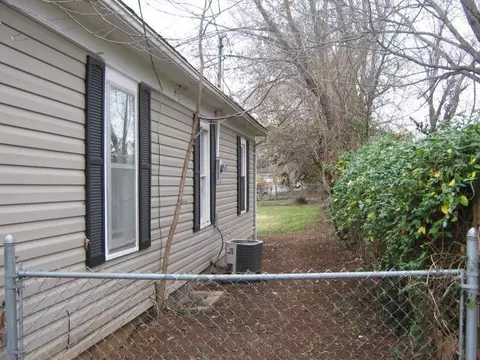 819 S Ferguson Ave, Springfield, MO 65806 photo 4