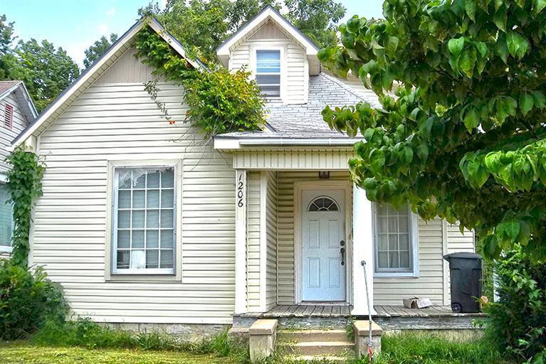 1206 N Sherman, Springfield, MO 65802 photo 1