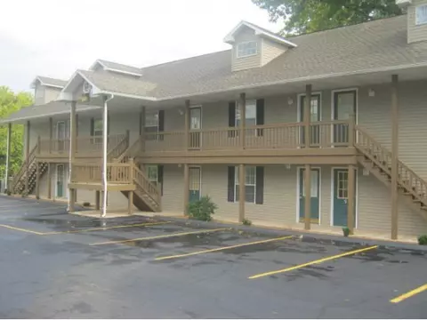 420 Fall Creek Dr #4, Branson, MO 65616 photo 1