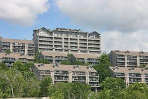 14-14 Treehouse Ln #14, Branson, MO 65616 photo 1