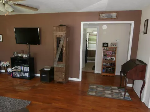305 E Kime St, Willard, MO 65781 photo 4