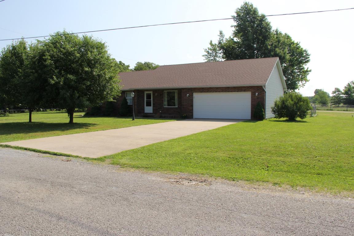 218 Park St, Miller, MO 65707 photo 1