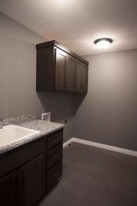 833 E Donegal Cir, Nixa, MO 65714 photo 18