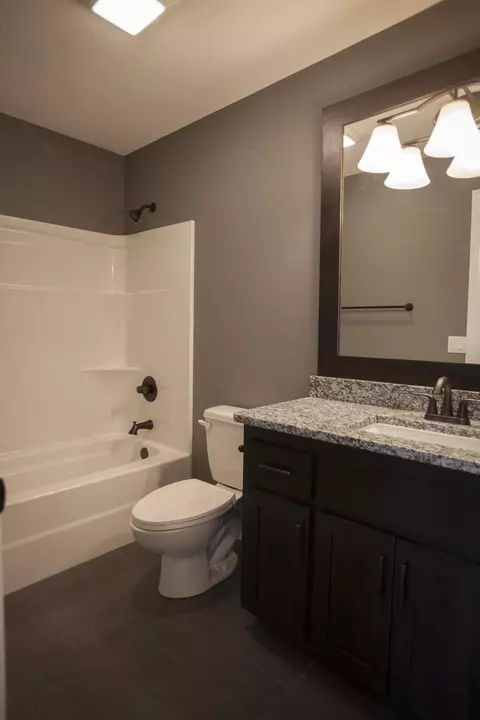 833 E Donegal Cir, Nixa, MO 65714 photo 8