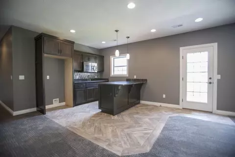 833 E Donegal Cir, Nixa, MO 65714 photo 27