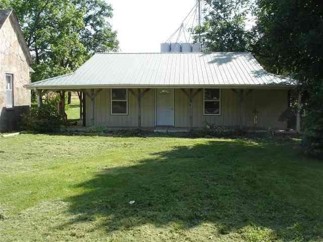 407 E Commercial St, Mansfield, MO 65704 photo 1