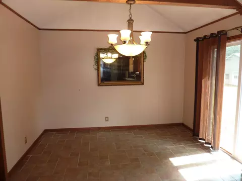 5406 E Riverview St, Springfield, MO 65809 photo 11