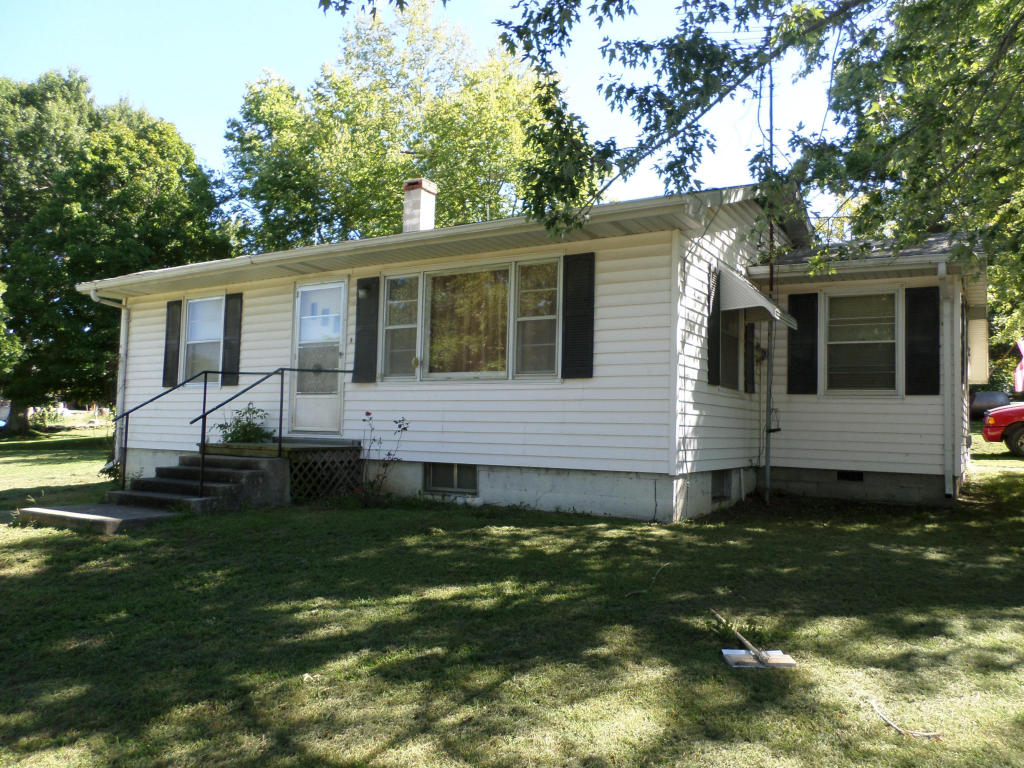1100 S 16th St, Collins, MO 64738 photo 1