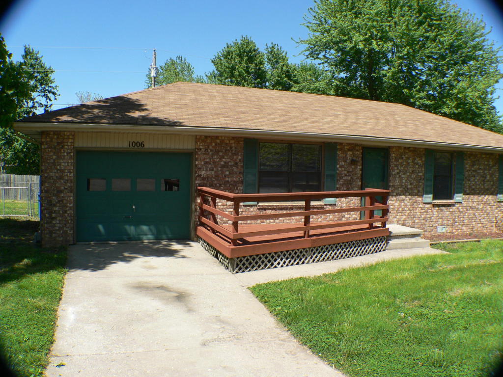 1006 N 13th Ave, Ozark, MO 65721 photo 1