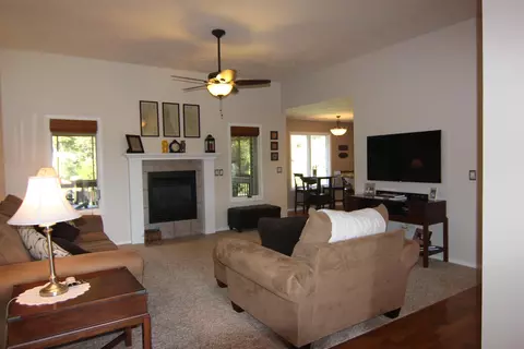 5083 E Hackberry St, Springfield, MO 65809 photo 11