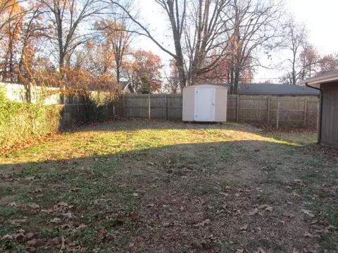 1106 W Arlington Dr, Springfield, MO 65803 photo 17