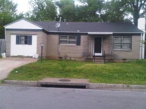 327 E Whiteside St, Springfield, MO 65807 photo 1