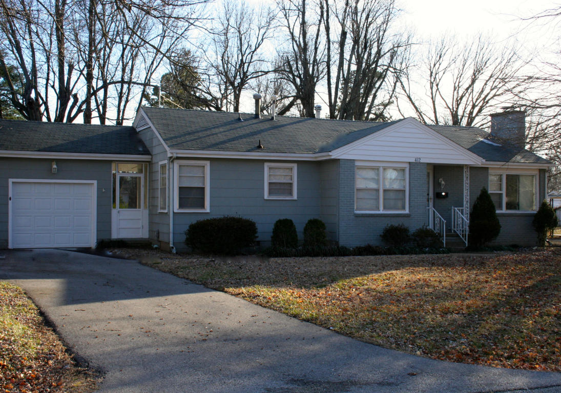 412 E Berkeley St, Springfield, MO 65807 photo 1
