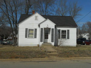 604 E Center St, Salem, MO 65560 photo 1