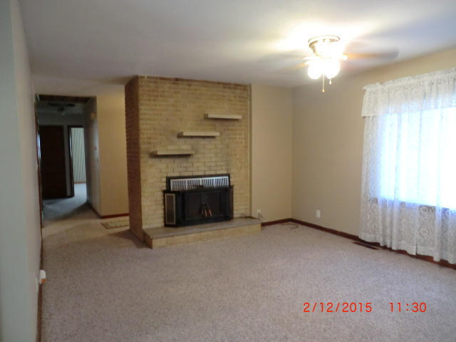 1642 S St Charles Ave, Springfield, MO 65804 photo 1
