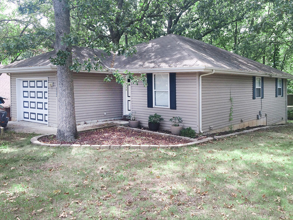 509 S 10th Ave, Ozark, MO 65721 photo 1